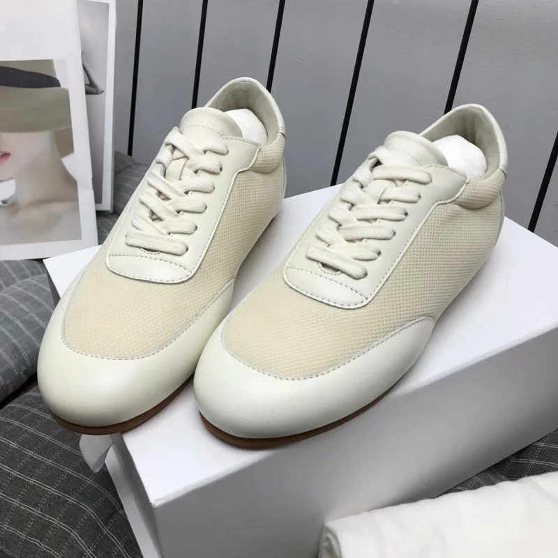 

Genuine Leather Lace-up Sports Casual White Shoes Flat Comfortable Breathable Vulcanized Sneakers 2023 New All-match Mocasines