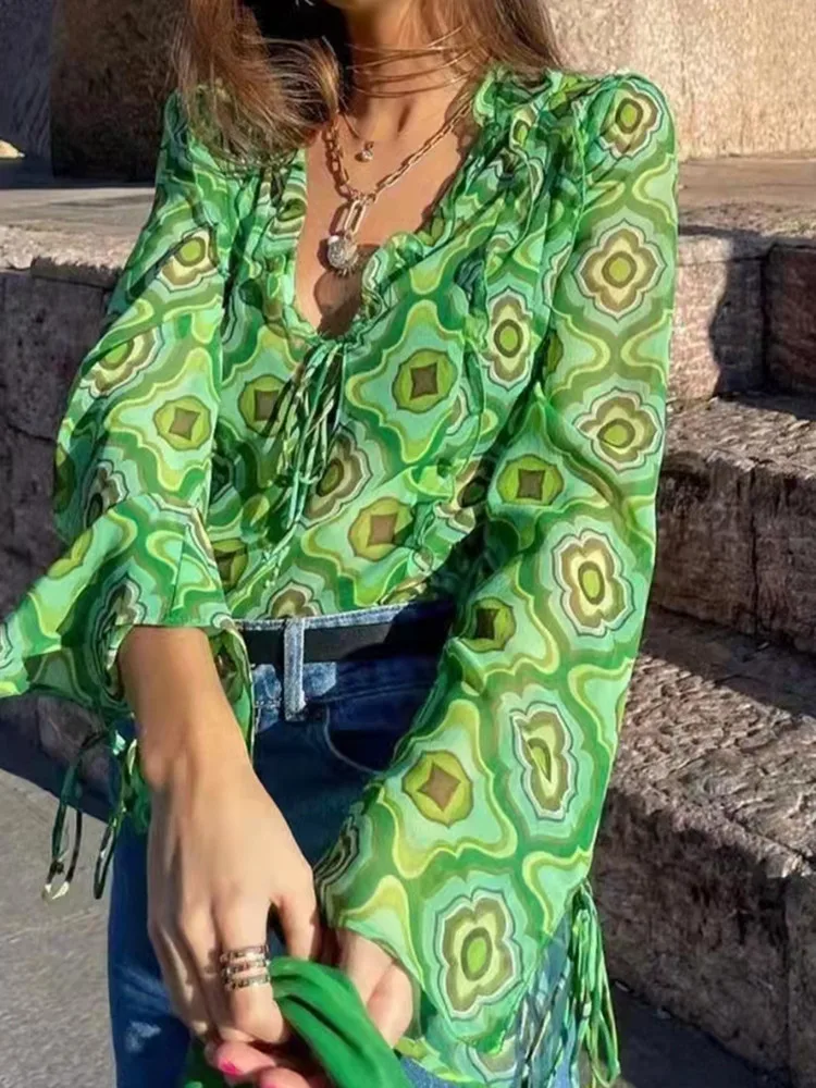 

PUWD Women V Neck Straight Green Printed Blouse 2022 Spring Fashion Ladies High Street Vintage Shirt Female Long Sleeve Shirt