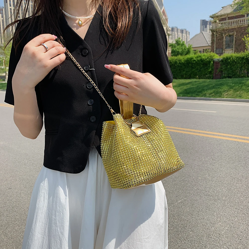 

Изысканная сумка Стразы через плечо, модные женские блестящие клатчи на плечо с цепочкой и замком для телефона, брендовые Дизайнерские Сумо...