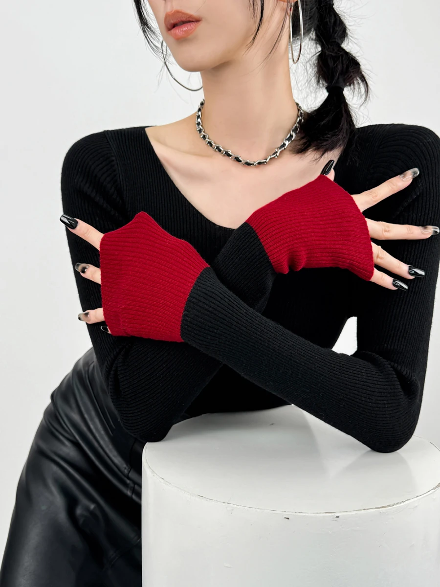 Двойной Z Ретро контрастного цвета с вышивкой на рукавах в тонкую полоску вязаный