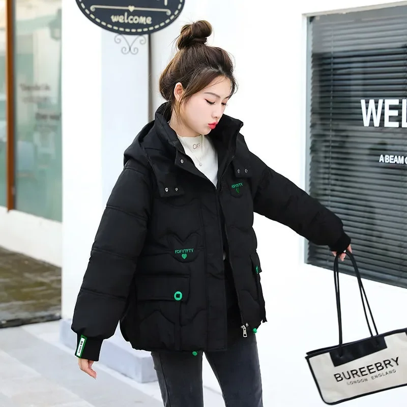 Рисунок 3 - Женское пуховое пальто из хлопка