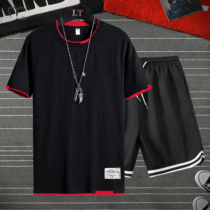 Костюм спортивный мужской летний из футболки и шортов в стиле хип-хоп |