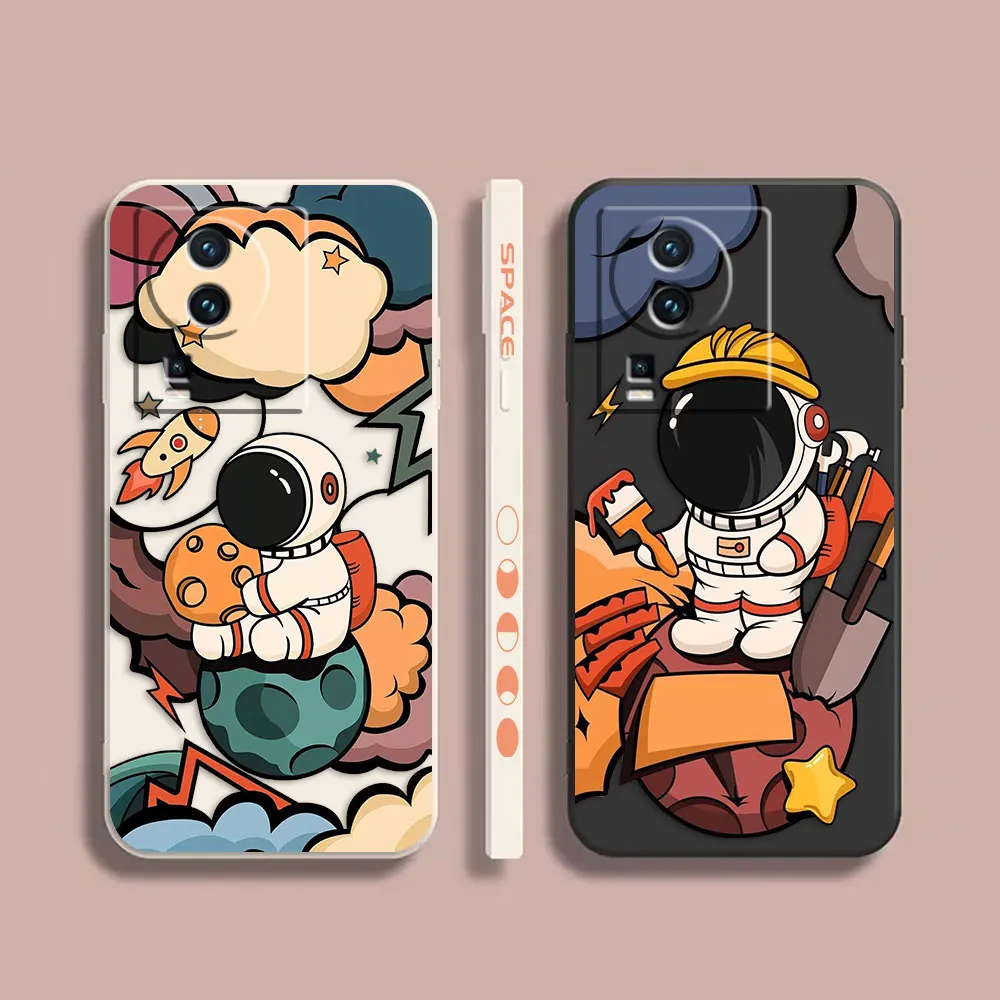 

Case For VIVO IQOO 5 7 8 9 10 11 Pro 5G Z6 Z7 NEO3 5 5S 6 7 Colour Simple Liquid Silicone Case Cartoon Space Astronaut