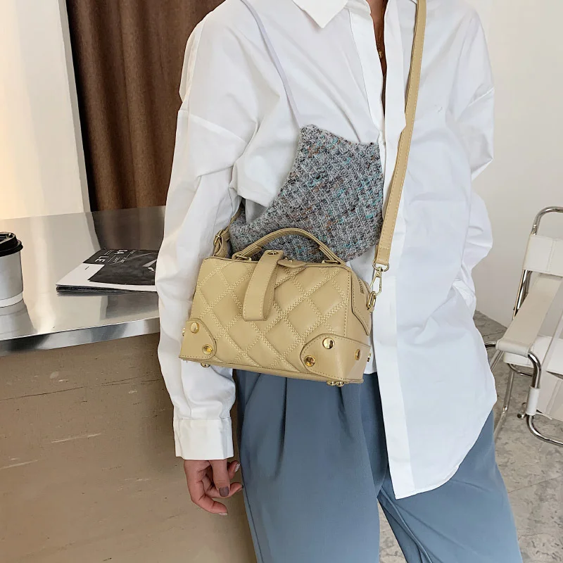 Women's Fashion Retro Crossbody Ringer Embroidery Thread Single Shoulder Bag Portable Luxury Square Hand Bags for женский Bolsa