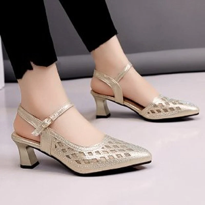 

Comfortable Summer Soft Bottom Women Shoes Mesh Pointed Toe Breathable Med Heels Sandals Ladies Buckle Crystal Mother Shoes