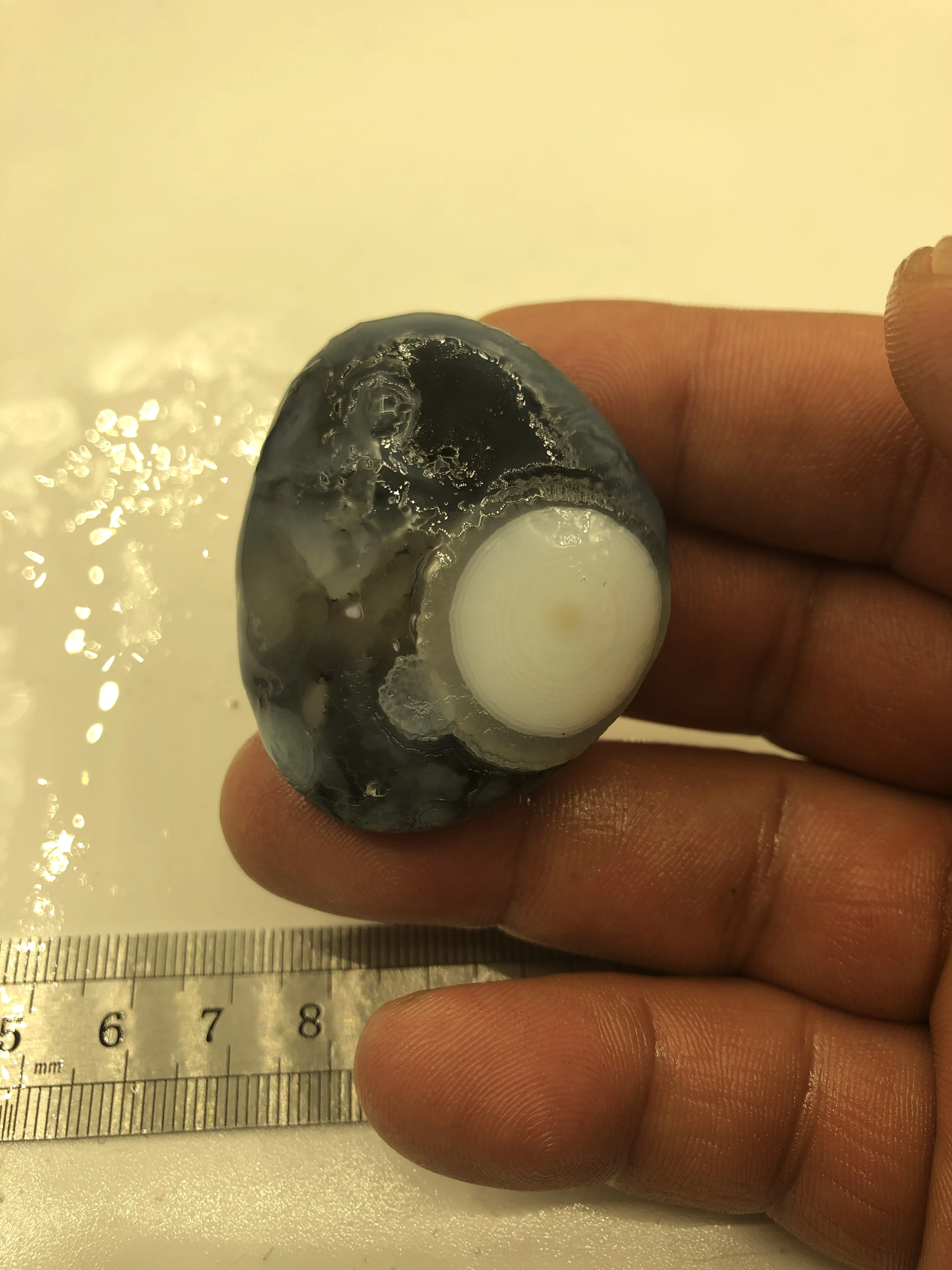 Natural Crystal Primitive Stone Outer Mongolia Four Eyes Agate Flower Eye Agate By Mineral Immersion Into The Color Of Blue Rare