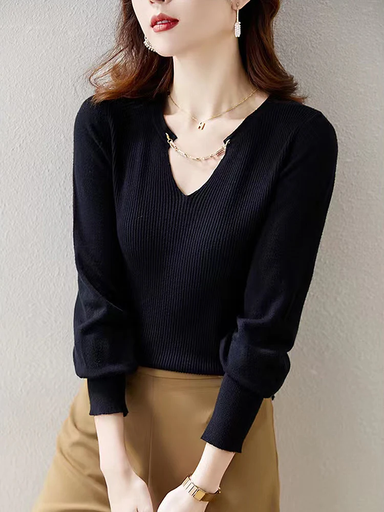 

BETHQUENOY Fashion Winter Sweater For Women 2022 Hiver Truien Dames Chic V Neck With Chain Ribbed Knitted Pullover Jumper Femme