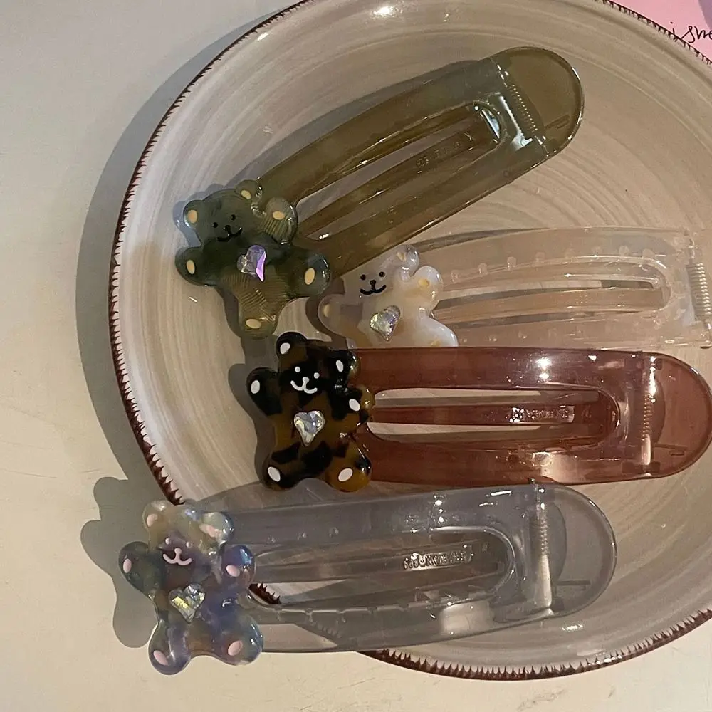 

Candy Color Korean INS Bear Hair Clip Delicate Fashion Versatile Headdress Lovely Vintage Summer Spring Personality Hairpins