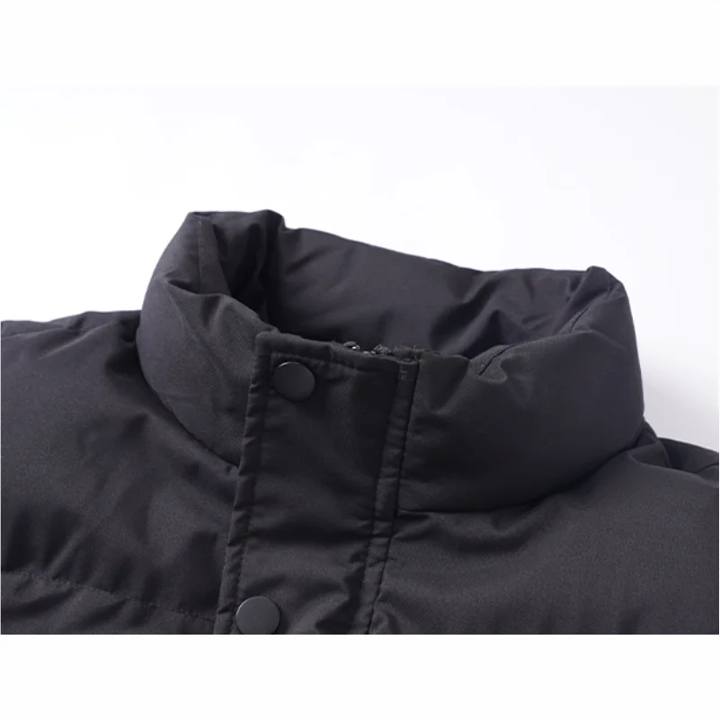 Куртка с логотипом и принтом без рукавов зимние тенденции куртка на молнии