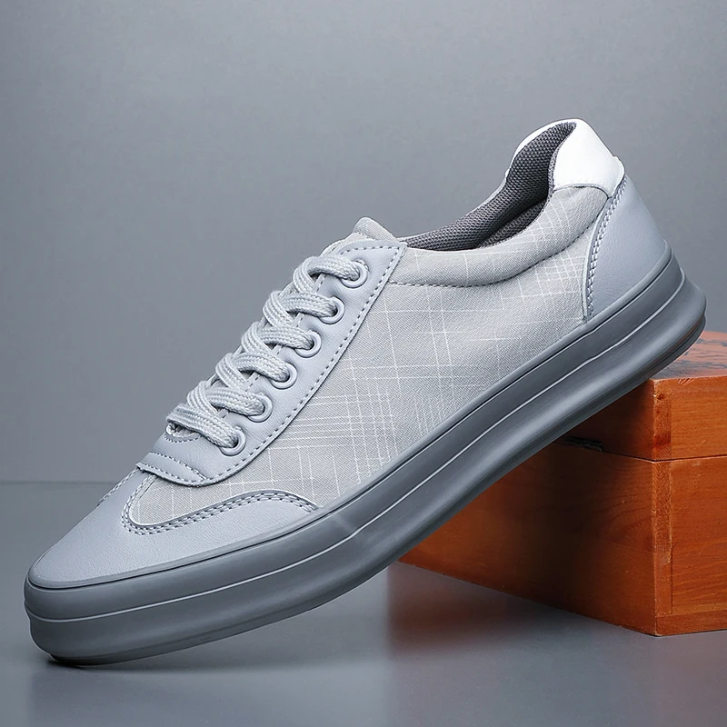 

Breathable Outdoor Sports Shoes Spring New Men's Vulcanized Shoes Thick Sole Designer Flat Shoes Youth Trend Casual Shoes