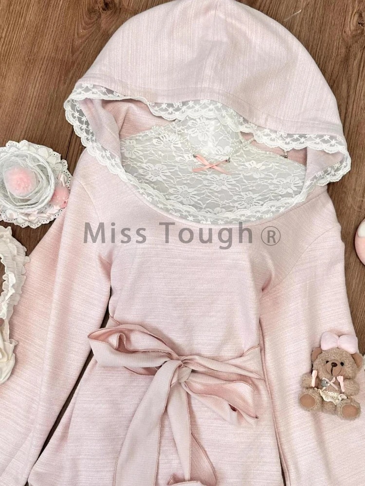 Женское однотонное платье с длинным рукавом и капюшоном