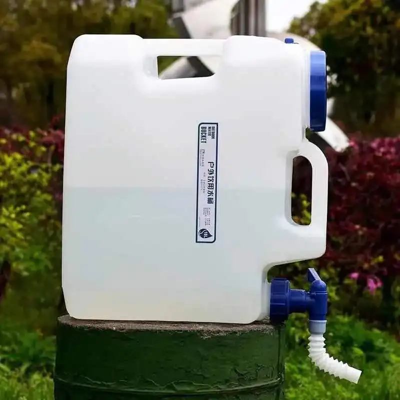 

10-18L Capacity Outdoor Water Bucket with Faucet Portable Driving Water Tanks for Picnic Hiking Outdoor Camping Cooking