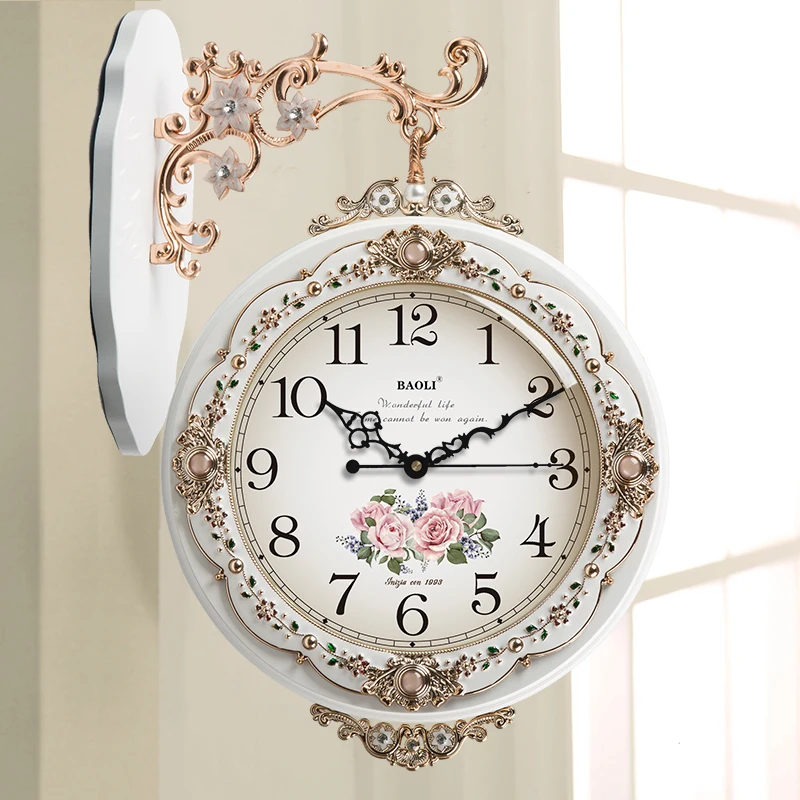 

Vintage Nordic Design Wall Clock Modern Design Luxury Antique Style Wooden Retro Clock Reloj De Pared Clocks Wall Home Decor