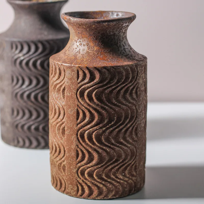 

Retro Style Carved Wavy Ceramic Vase Home Decoration Art Accessories for Flower Arrangement