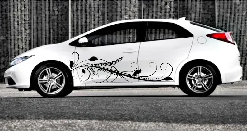 

Виниловая наклейка с изображением листьев и точек