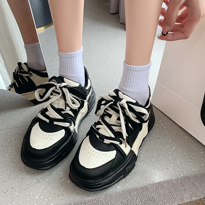 

XIXIYIPIN Fashion Casual Women White Chunky Sneakers Lace-up Skateboard Summer Sports Walking Vulcanized Flats Platform Shoes