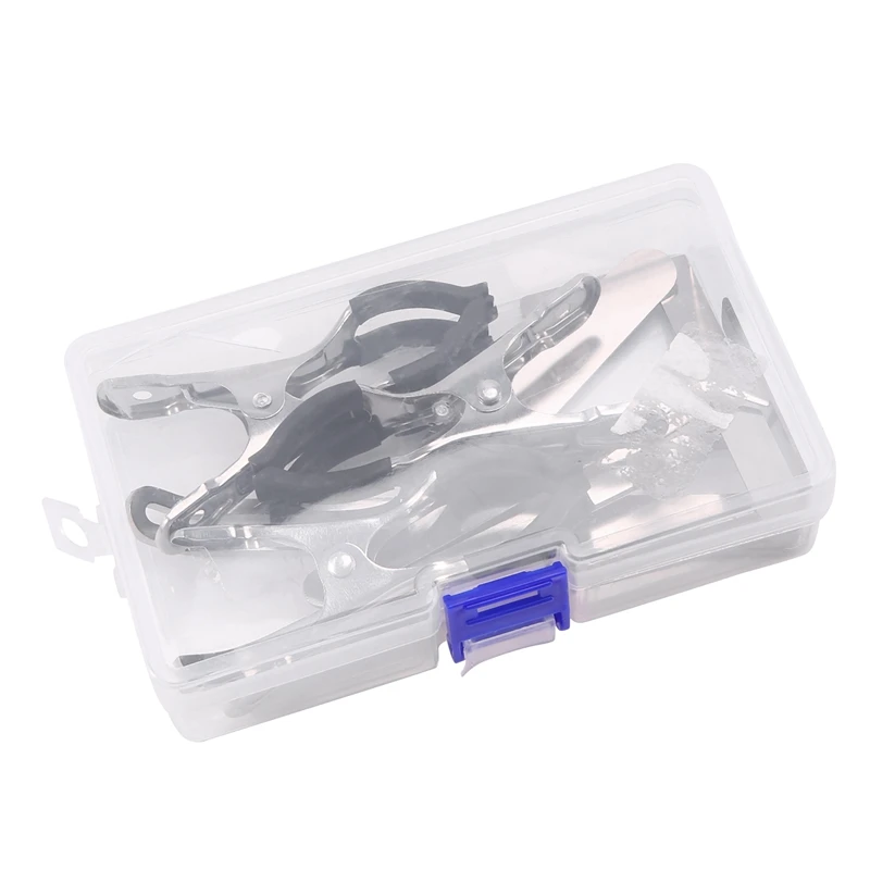 

Набор инструментов для ремонта саксофона