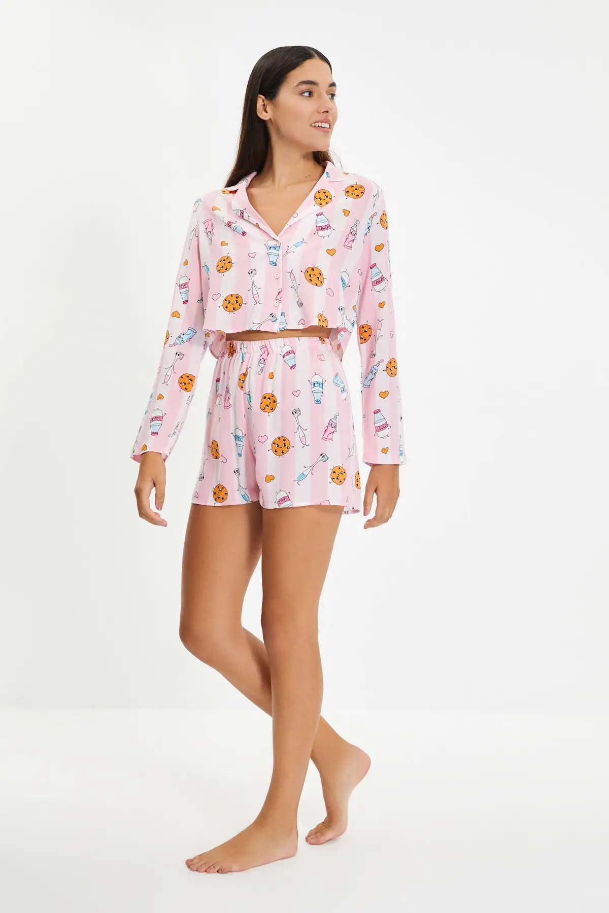

Trendyol Printed Woven Pajamas set THMAW22PT0100