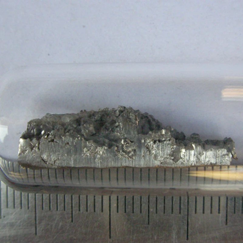 

Glass Seal Rare Earth Metal Dysprosium 3N Dy 99.9% Pure Element Collection