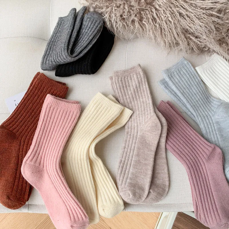 

New Winter Fashion Thicken Warm Wool Socks Women Cashmere Medium Stockings Sox Japanese Harajuku Thermal Long Socks Solid Color