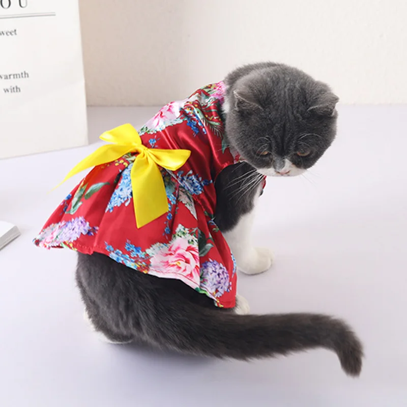 Платье для питомца летние тонкие юбки костюм кошки красивые с бантом и большими