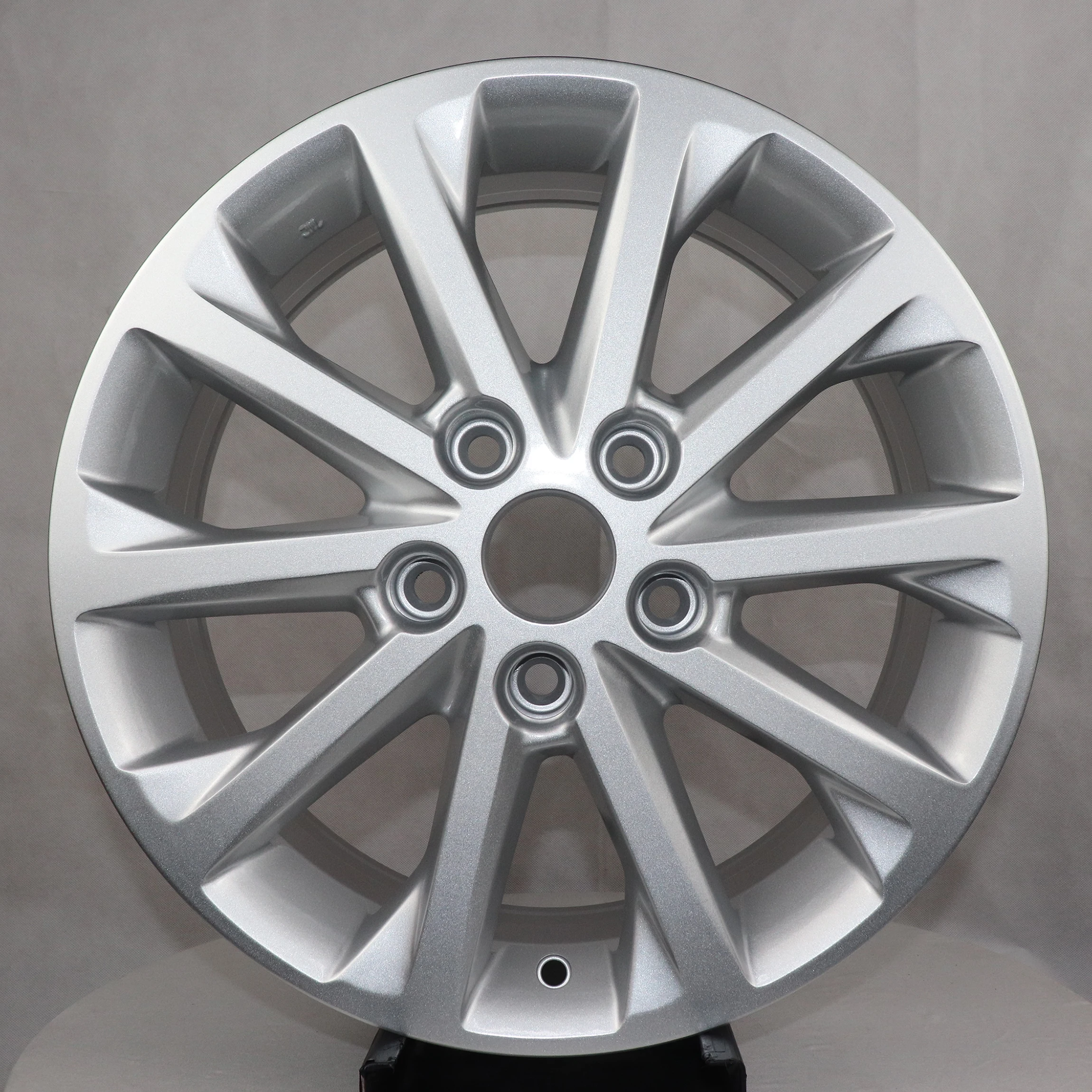 

JT6027 China factory car rims 5X114.3 size 15 16 17 18 19 inch alloy wheels 16 inch for Camry