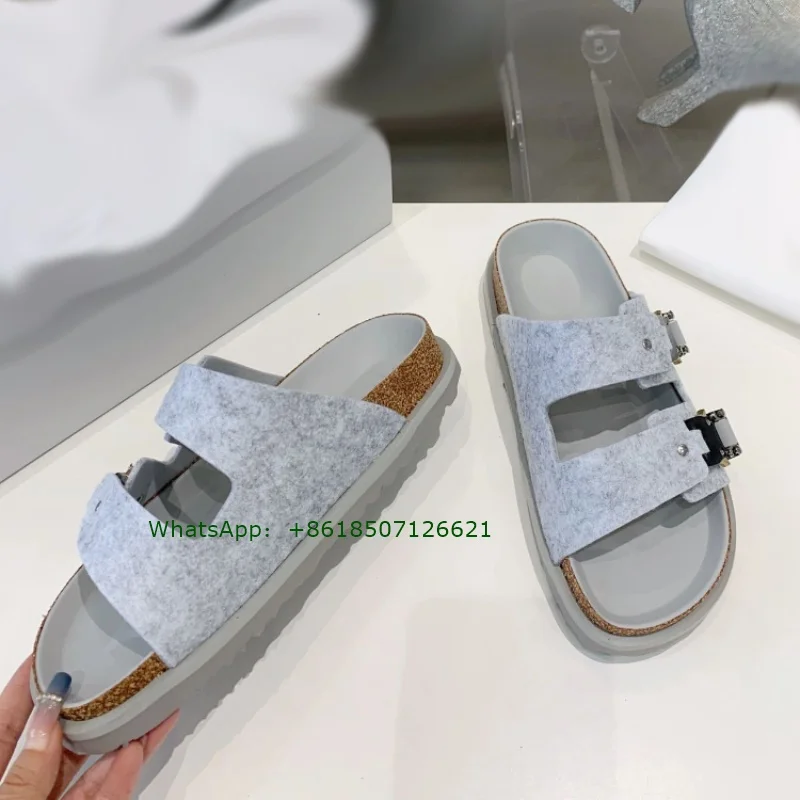 Round Toe Flat Bottom Slip-On Sandals Women'S Muller Slippers Thick-Soled Niche Fashion All-Match Casual Beach Sandals