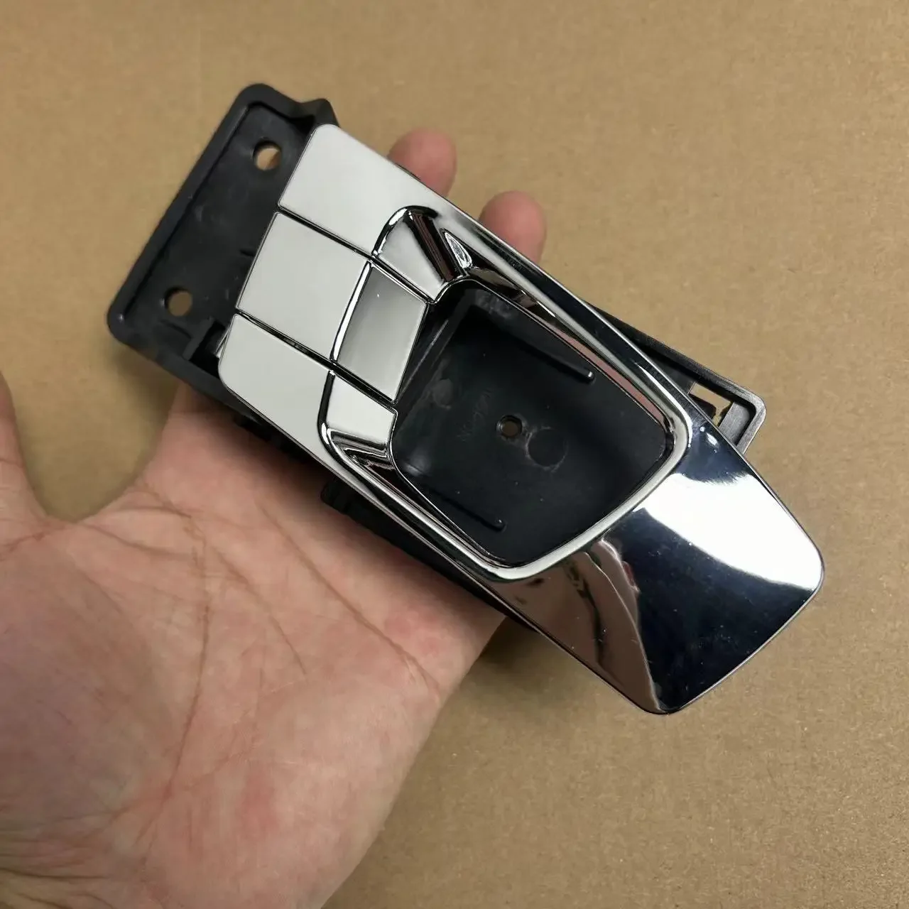 

Для KIA 2004-06 Carens внутренняя внутренняя дверная ручка автомобиля, внутренние ручки спереди сзади левый правый