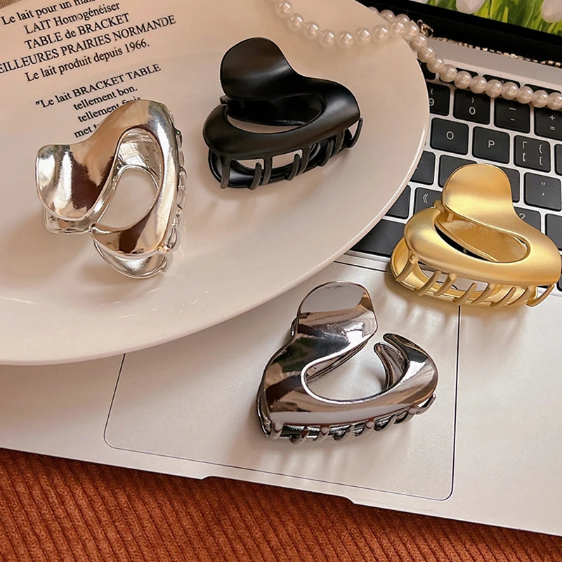 

Korean Small Shark Clip DIY Simple Geometric Alloy Hair Clip Metallic Headwear Snail Shaped Irregular Metal Hollow Out Hair Claw