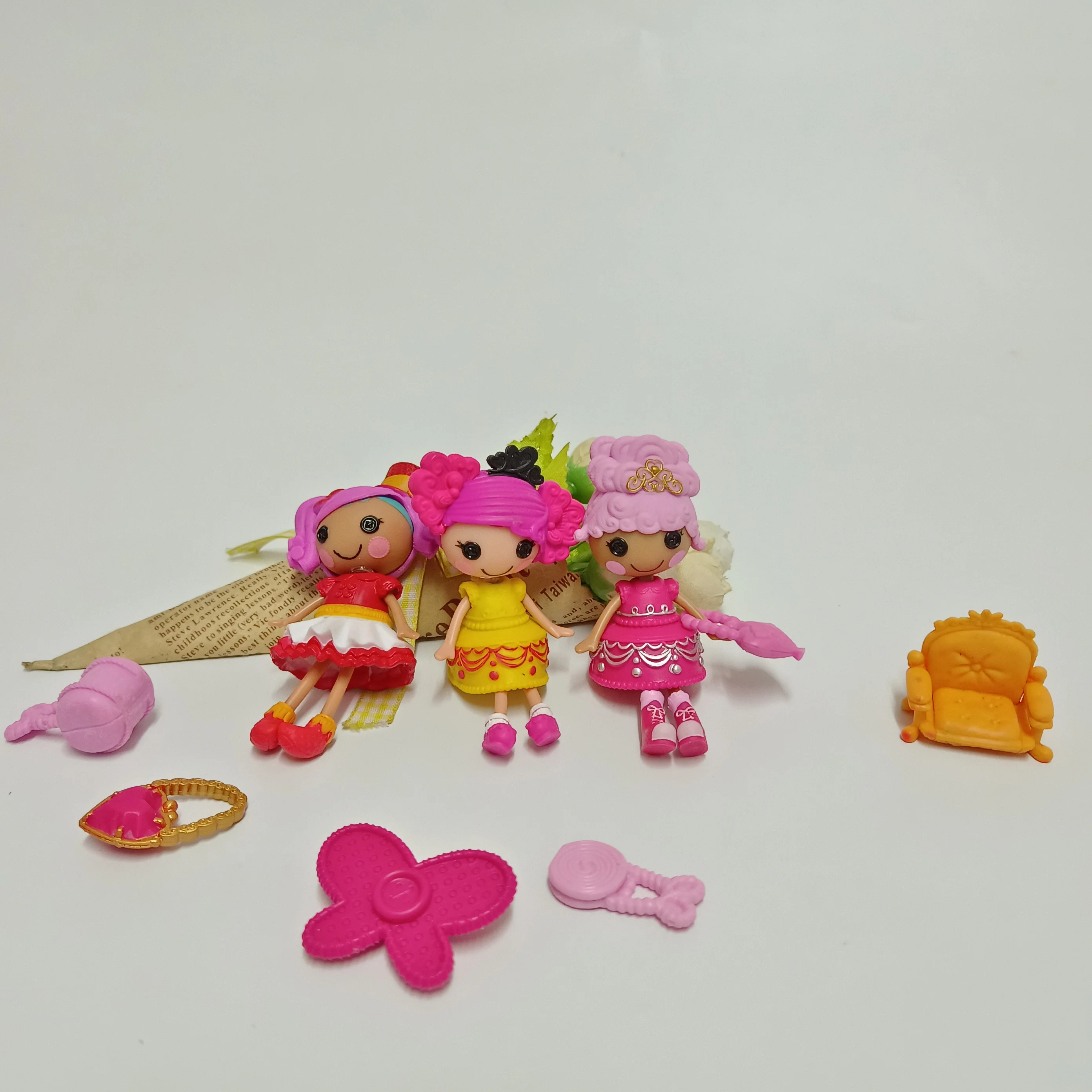 

Экшн-фигурки из мультфильмов Lalaloopsy, милые капсульные куклы для девочек, мини-игрушки для девочек с животными, подарок на день рождения, 20 шт./...