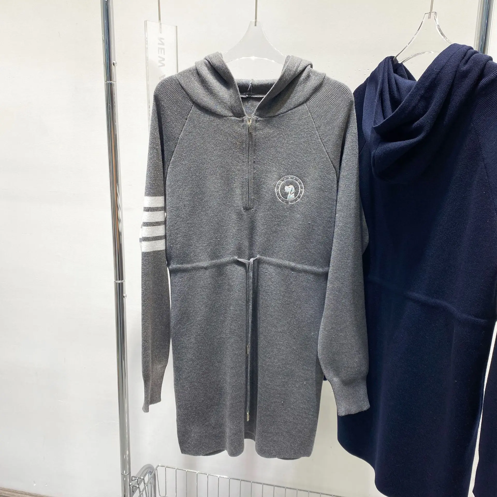 

High Quality Korean Fashion TB Hoop Dog Hooded Skirt Dress for Women Robe