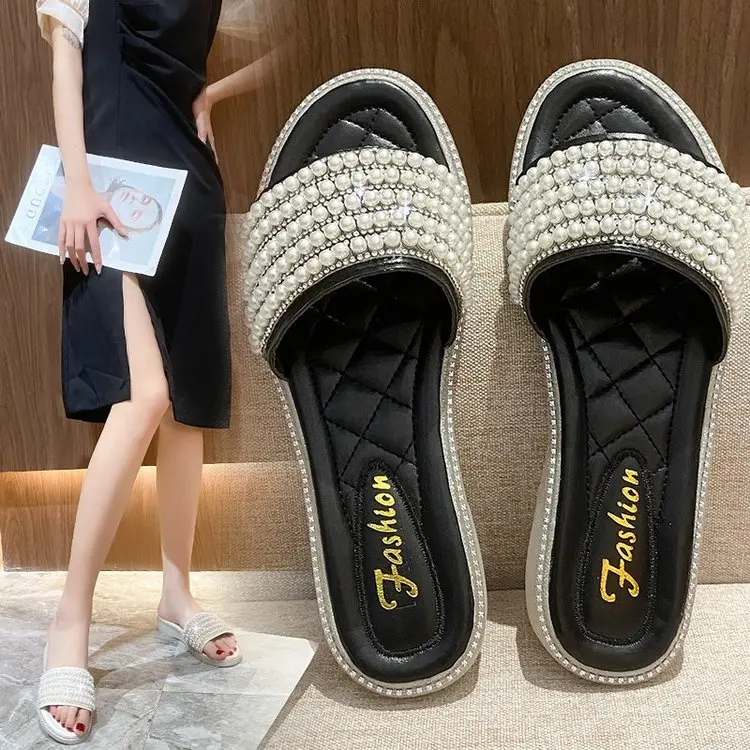 

Women's Slippers Summer Rhinestone White Flat Shoes Elegant Pearl Outer Wear 2022 Summer New Beach Sandals Women's Shoes 35-43