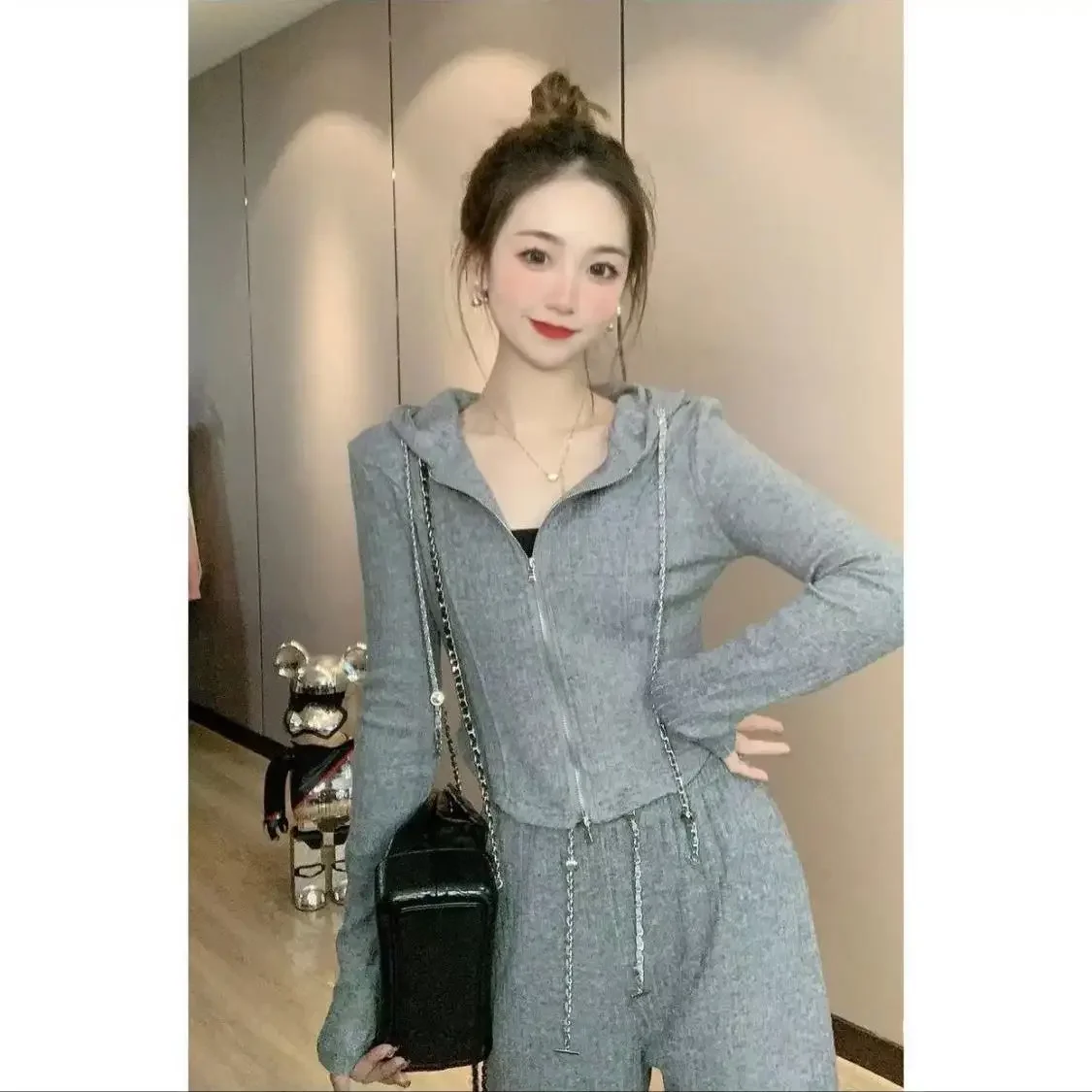 Повседневный модный утягивающий брюки-клеш костюм из двух предметов легкая