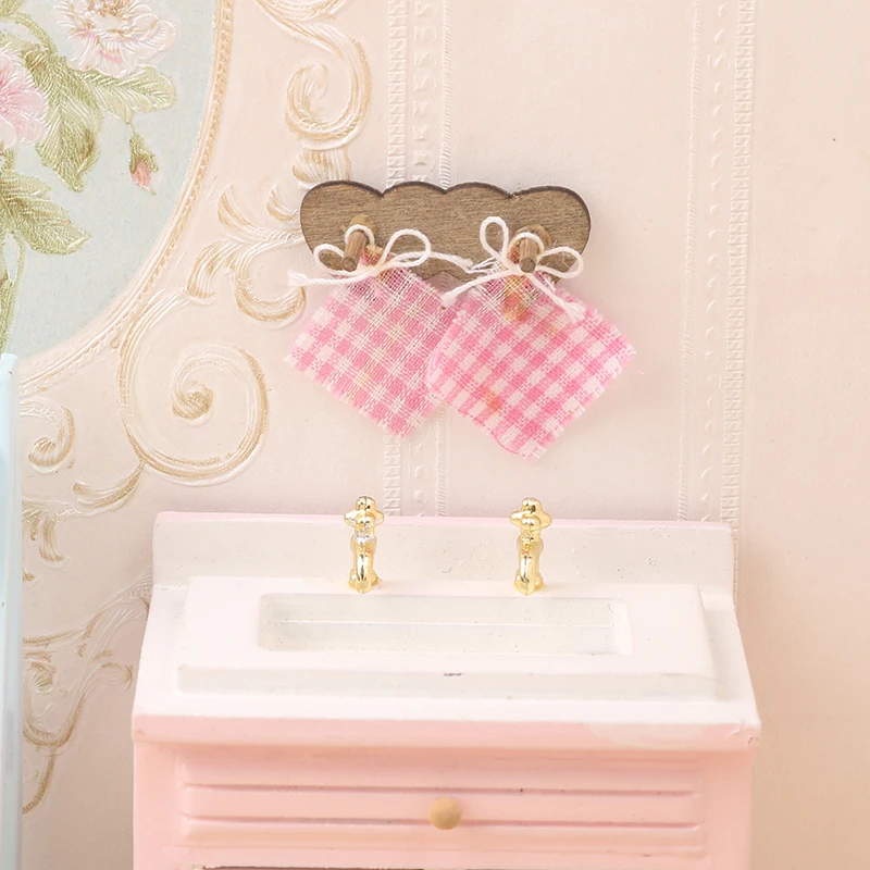 

Dollhouse Miniature Bathroom Supplies Towel Rack Mini Cosmetics Shelf Bathroom Furniture Set Doll House Accessories Model
