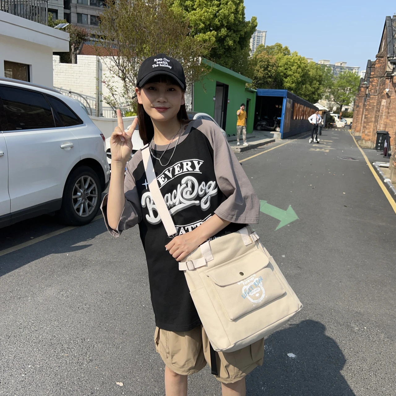 

2023 Women's Bag Trend Canvas Bag Multifunctional Design Fashion Handbag Women's Tote Bag Couple One Shoulder Canvas Bag