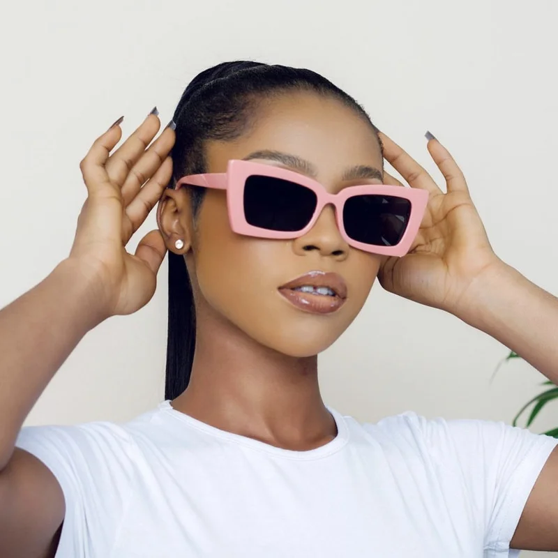 

Leonlion Square Sunglasss Women Small Frame Retro Plastic Sun Glasss Women/Men Eyeglasses Shopping Pink Shades for Women