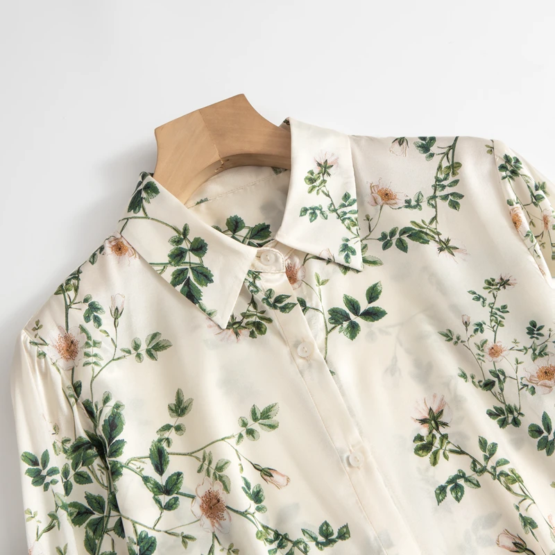 Женская атласная рубашка с длинным рукавом