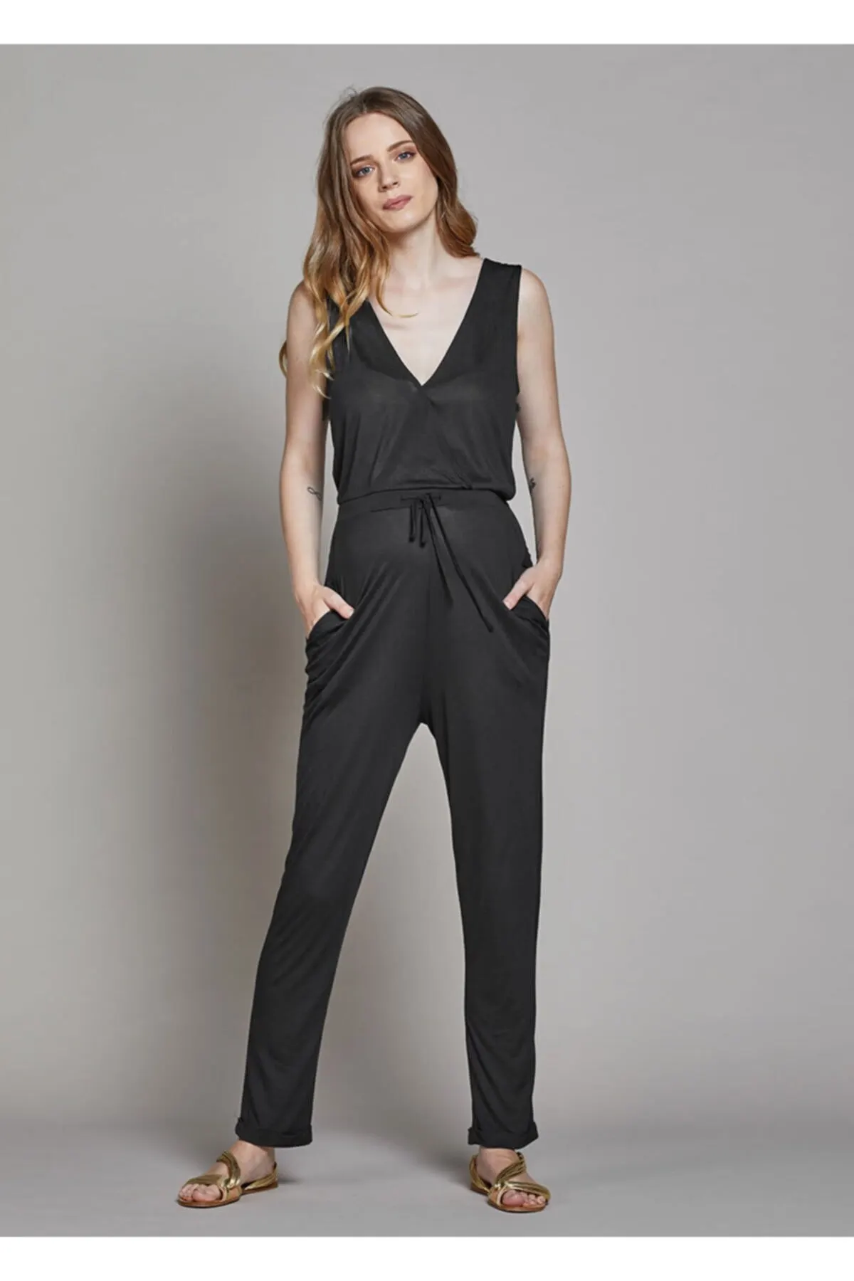 

Women's Overalls V-Neck fly Maternity Lavin Hot Style Quality Fabric Sleeveless Baggy Trousers Casual Jumpsuit