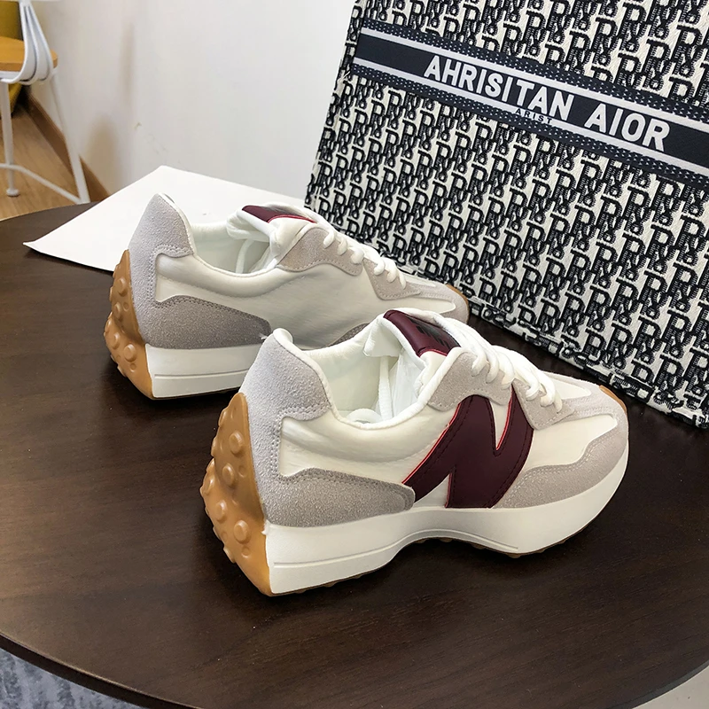 2023 Spring Autumn Women Luxury Sports Shoes New Color Block Popular Trendy Soft Sole Casual Couple Sneakers Zapatos De Mujer44