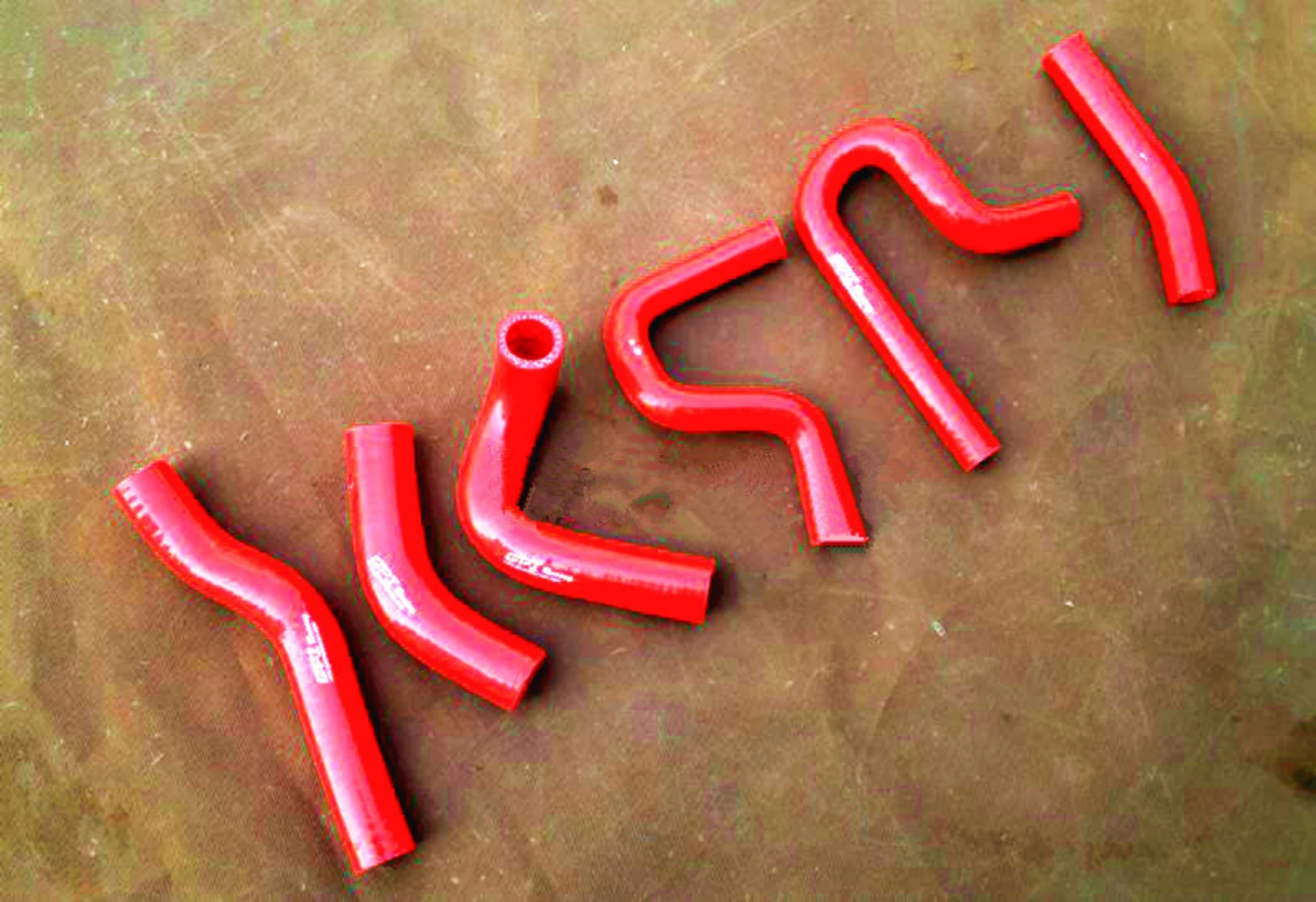 Силиконовый шланг нагревателя радиатора для Suzuki Jimny 2000 л M13A 2011-2000 Комплект труб 2001