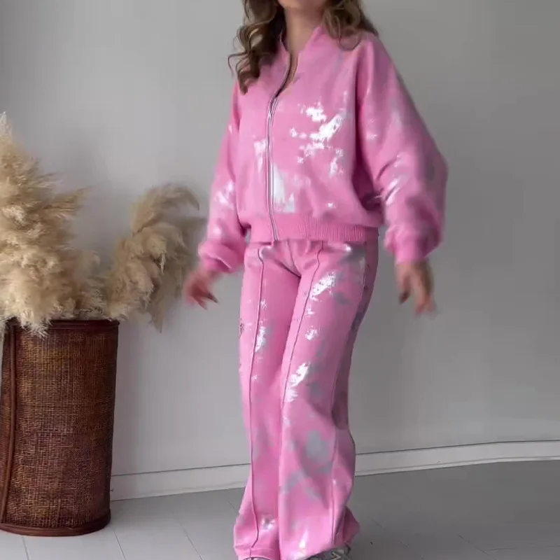 Спортивный костюм женский из двух предметов куртка на молнии и штаны винтажная