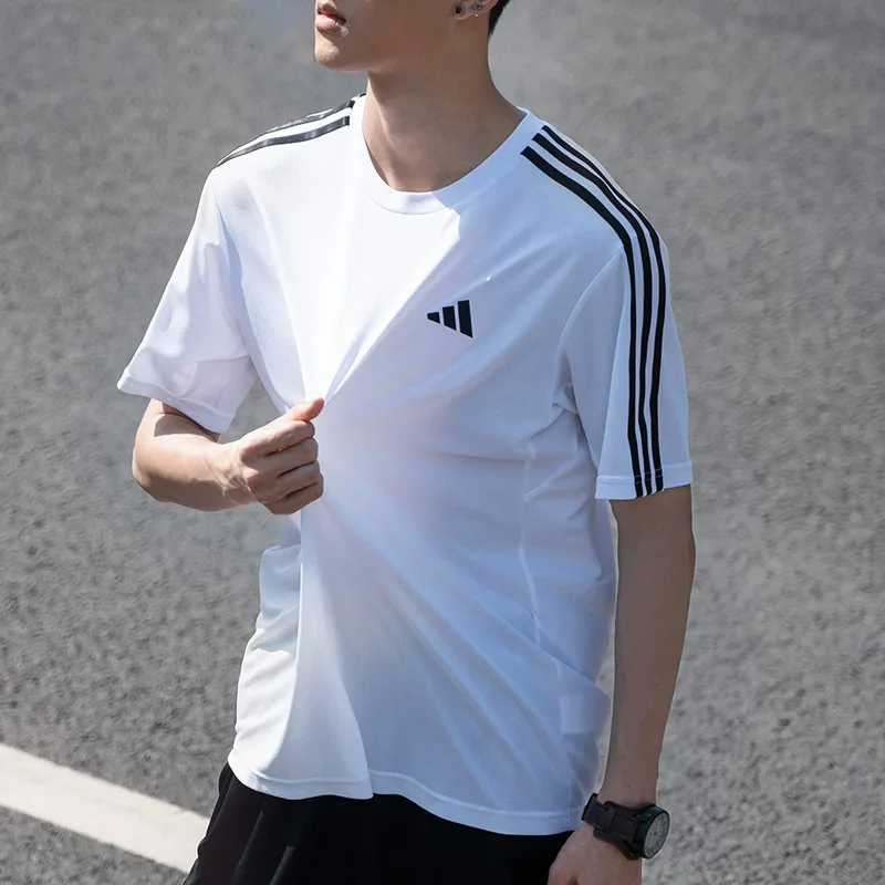 Фото Мужская футболка для бега Adidas, спортивная одежда для фитнеса, дышащий топ с круглым вырезом и короткими рукавами IB8151 №3