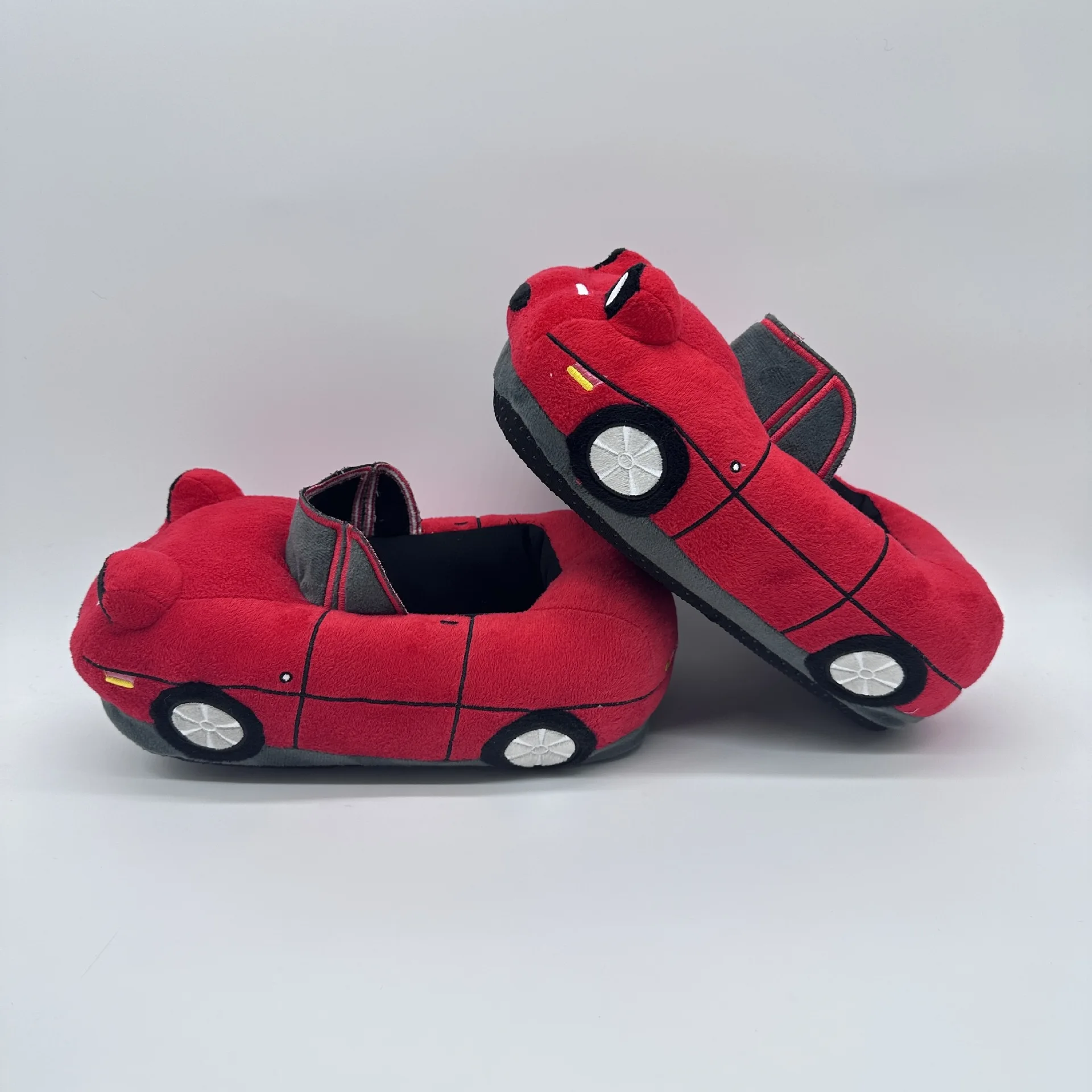 Highland Cow Car Plush Slippers Fun Cartoon Vehicle Shape Stuffed Shoe Winter Warm Soft House Shoes for Women Birthday Christmas