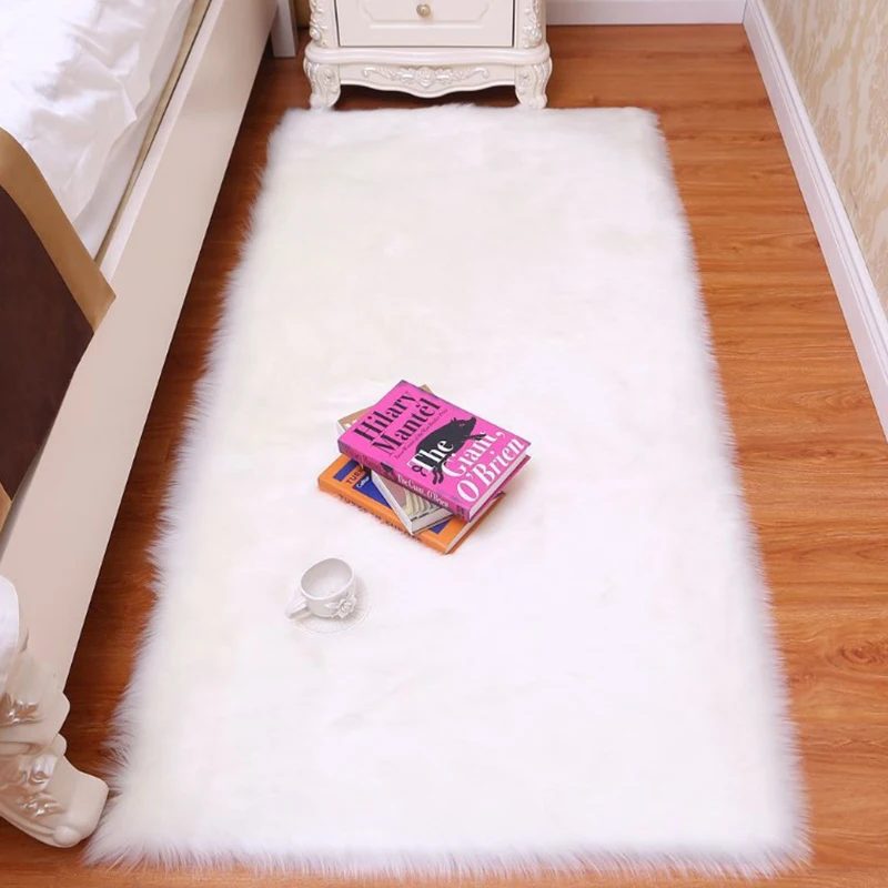 

Soft Sheepskin Plush Carpet Imitation Bedside Mat Bedroom decoration Sofa Cushion White Plush Rugs Red Living Room Fur Carpet