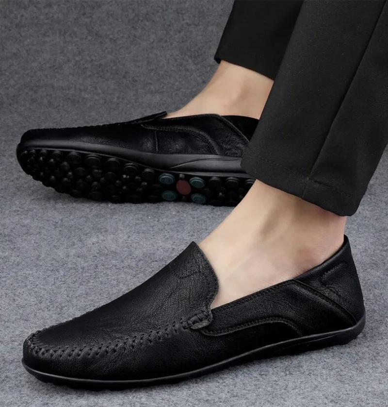 

Autumn Luxury Leather Men Shoes Casual 2023 Italian Soft Men Loafers Handmade Moccasins Breathable Slip on Boat Shoes Size 38-46