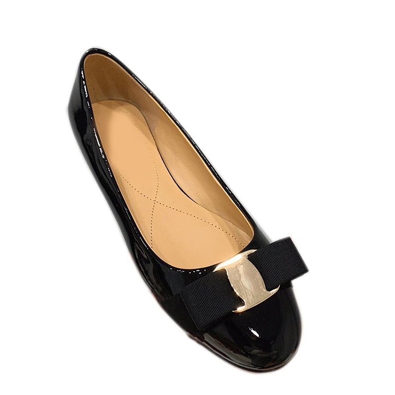 High quality women's shoes Spring and Autumn new ballet flats classic patent leather round shoes butterfly wedding shoes