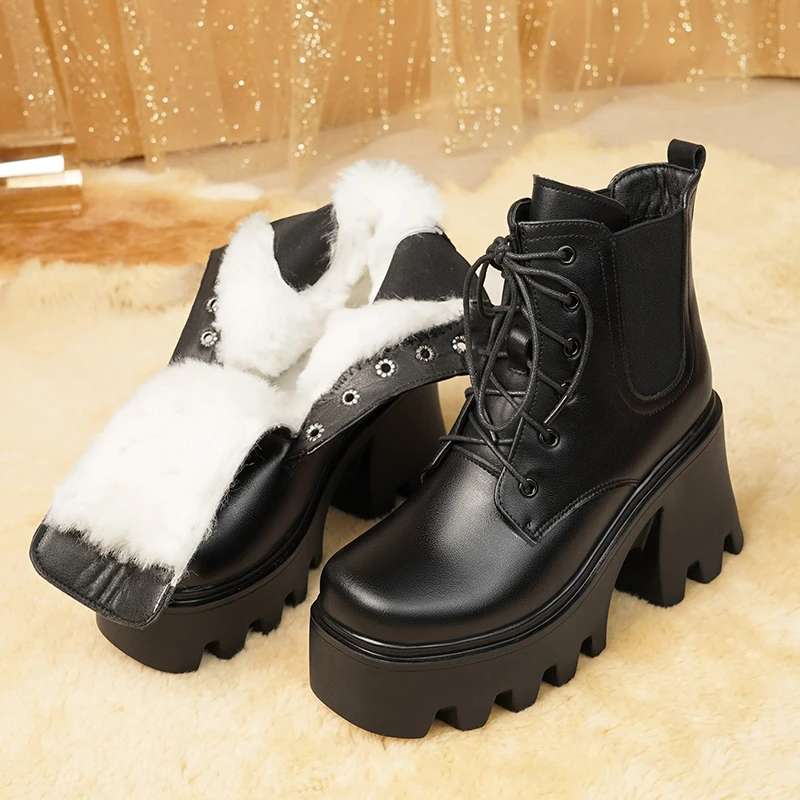 Рисунок 4 - Женские зимние ботинки AIYUQI на высоком каблуке