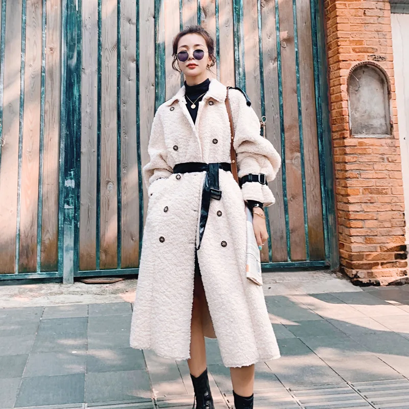 

Женское зимнее длинное пальто из овечьей шерсти, корейская свободная куртка, утепленное меховое женское бархатное пальто «все в одном» бежевого цвета