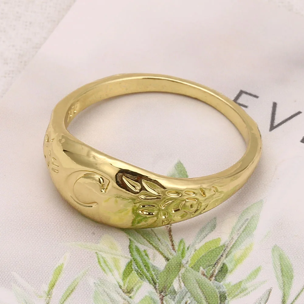 

Vintage Fashion Letter C Rings for Women Geometric Punk Ring Easy Reveal Personality Bohemian Delicate Gift Creative Jewelry