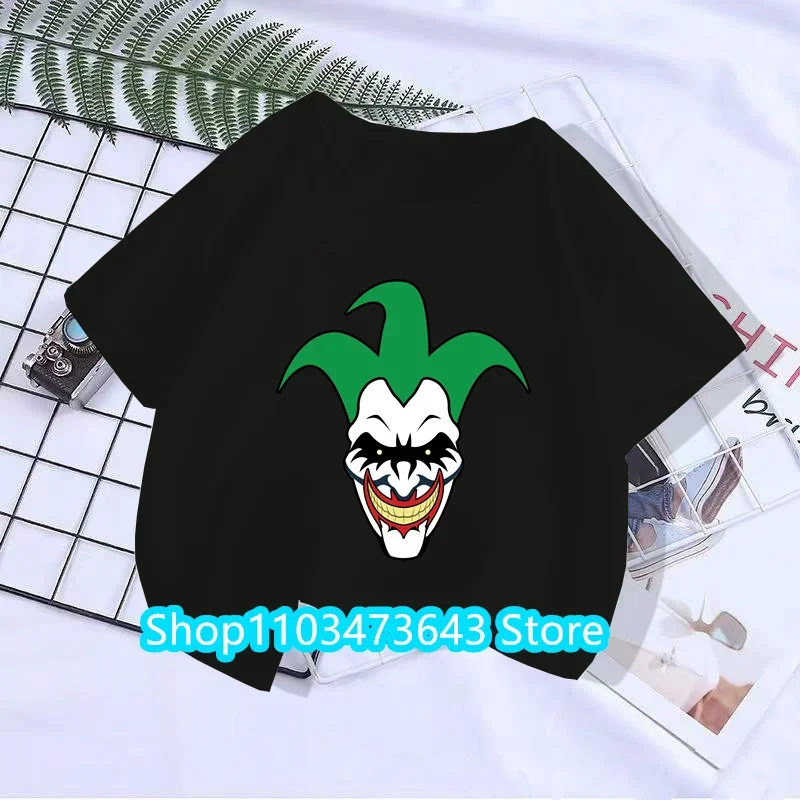 2024 год круглая манга короткая ужасная пленка надпись arte assustadora палачка терьер